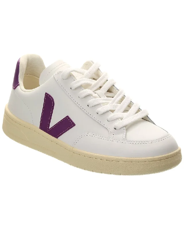 Sports Jumpsuit VEJA V-12 Leather Sneaker