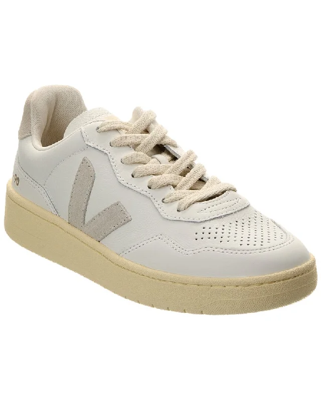 Sports Express VEJA V-90 Leather Sneaker