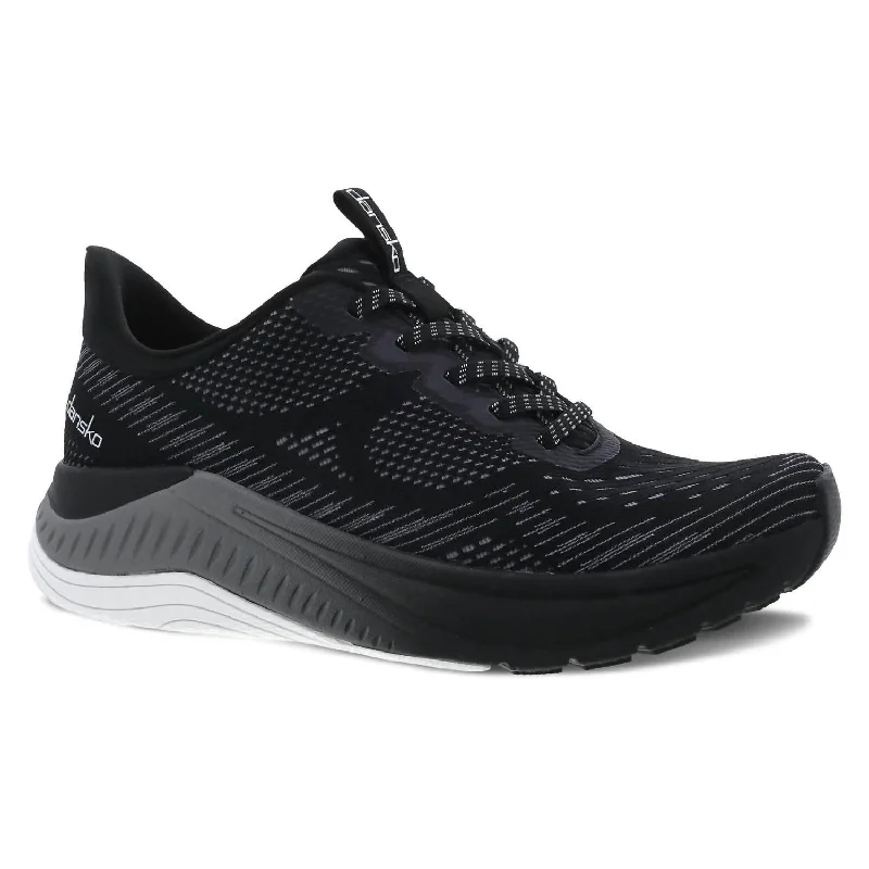 Sports Functional Style Peony In Black