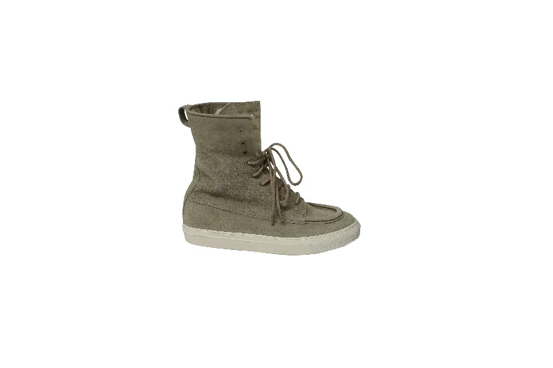 Sports And Leisure Common Projects Tournament Shearling High-Top Sneakers in Grey Suede