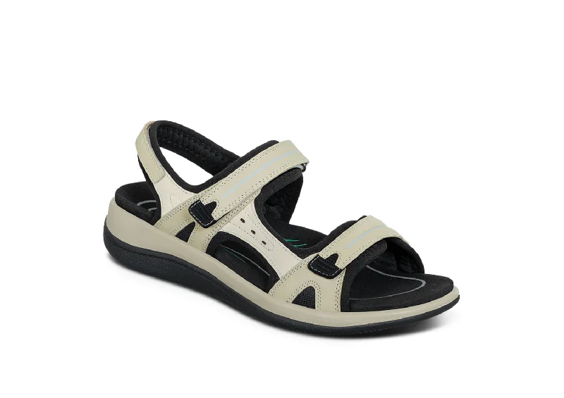 Black And White Style Venice - Bone