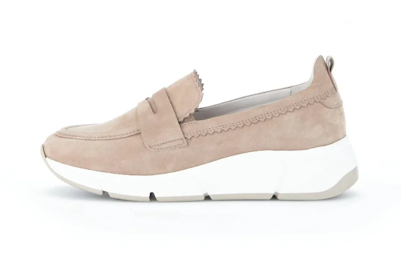 Elegant And Noble Women's 26.484.3 Leather Loafers In Silk