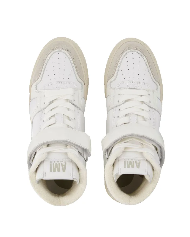 Stunning Fashion High-Top ADC Sneakers in White Leather