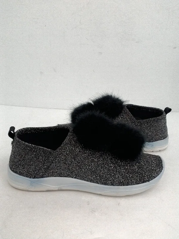 Playful Style Sam Edelman Women's Ariana Pom Black/Silver Sneaker Size 4