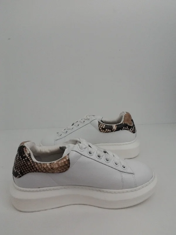 Knowledge And Elegance STEVEN by Steve Madden Women's White/Snake Sneakers Size 6 M