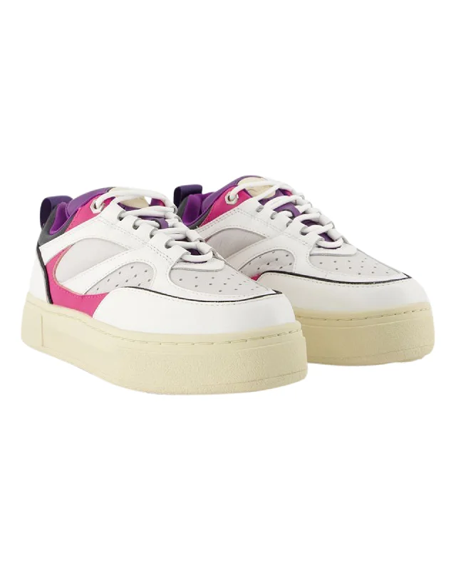 Street Show-off Style Sidney Sneakers in White Leather
