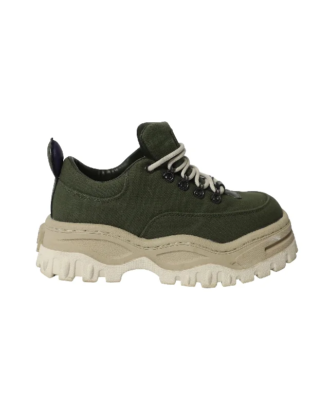 Windbreaker fashion Eytys Chunky Angel Sneakers in Army Green Canvas