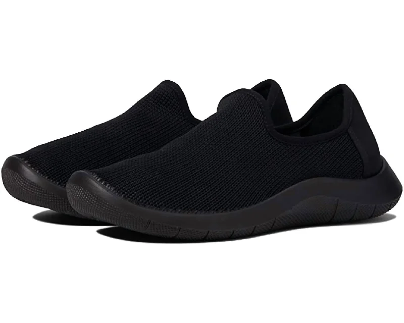High-quality Fabrics Gaia Slip On Sneaker In Black