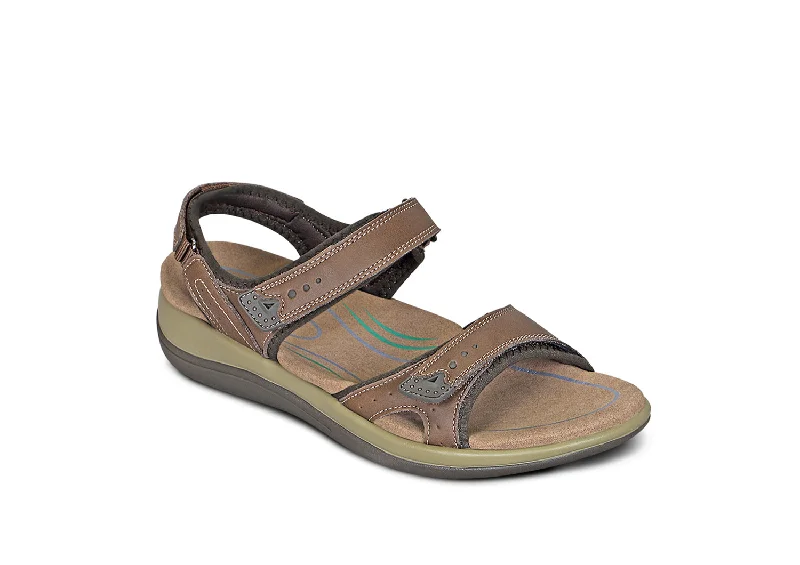 Warm And Comfortable Malibu - Brown