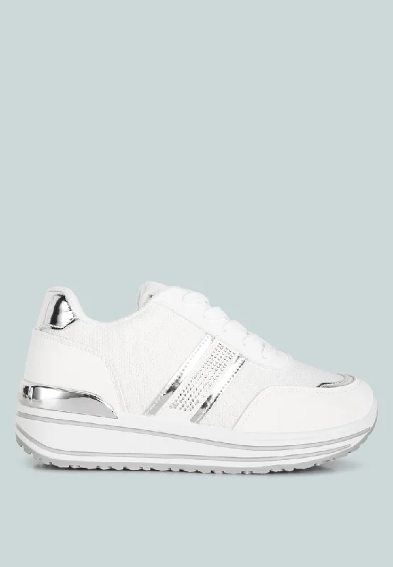 Comfortable and simple Mailys Metallic Panel Platform Sneakers