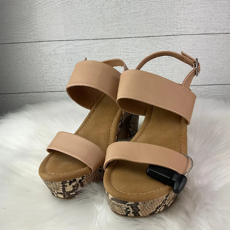 Sports Yoga Style Shoes Heels Block By Dolce Vita In Animal Print, Size: 8.5