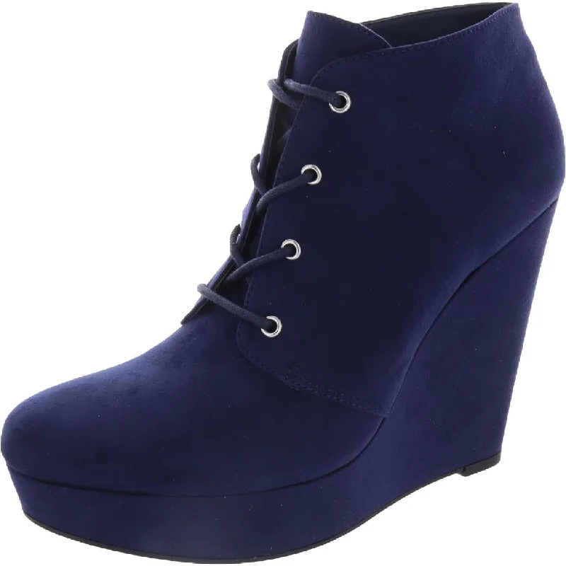 Elegant And Elegant GBG Los Angeles Womens Aheela Faux Suede Ankle Wedge Boots