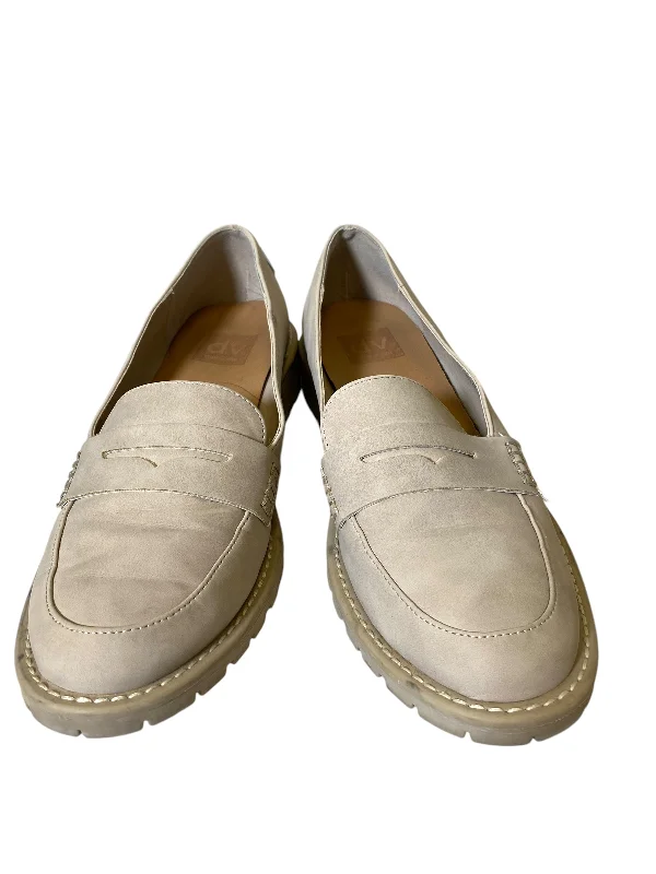 Fresh And Natural Shoes Heels Block By Dolce Vita In Beige, Size: 8