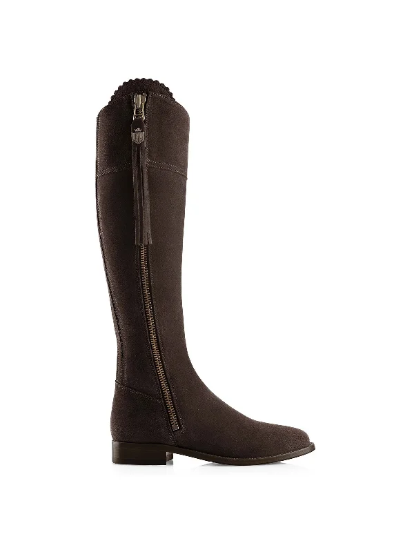 Single item design Regina (Regular Fit) - Chocolate Suede