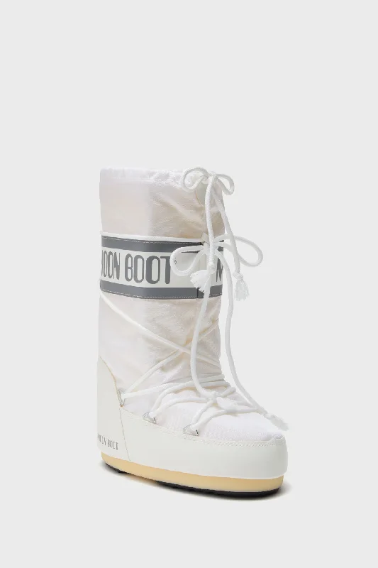 Casual And Casual White Icon Nylon Boots