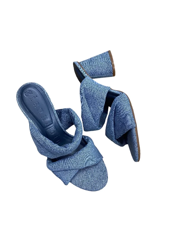 Cool Summer Shoes Heels Block By Gianni Bini In Blue Denim, Size: 7