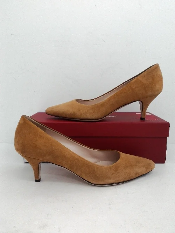 Luxury and fashionable Salvatore Ferragamo Women's Brown Suede Heels Size 8 C