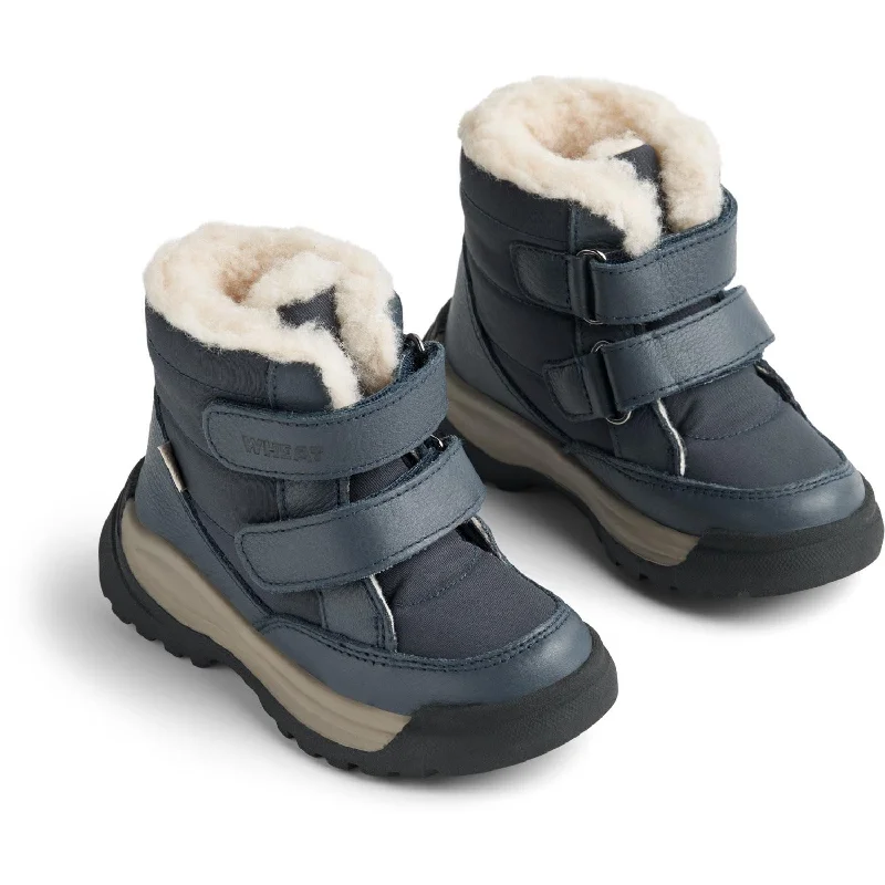 Fashionable and versatile Wheat Navy Winterboot Millas Tex