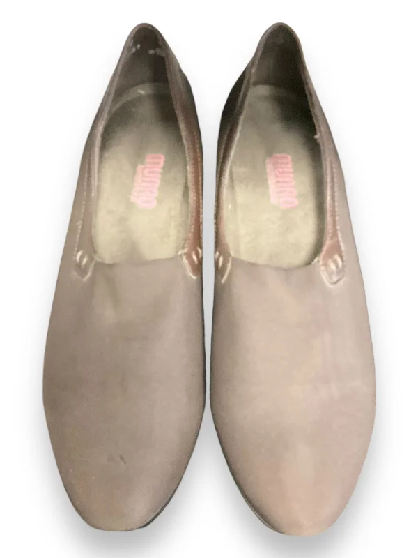 Boutique style Shoes Heels Block By Munro In Brown, Size: 8.5