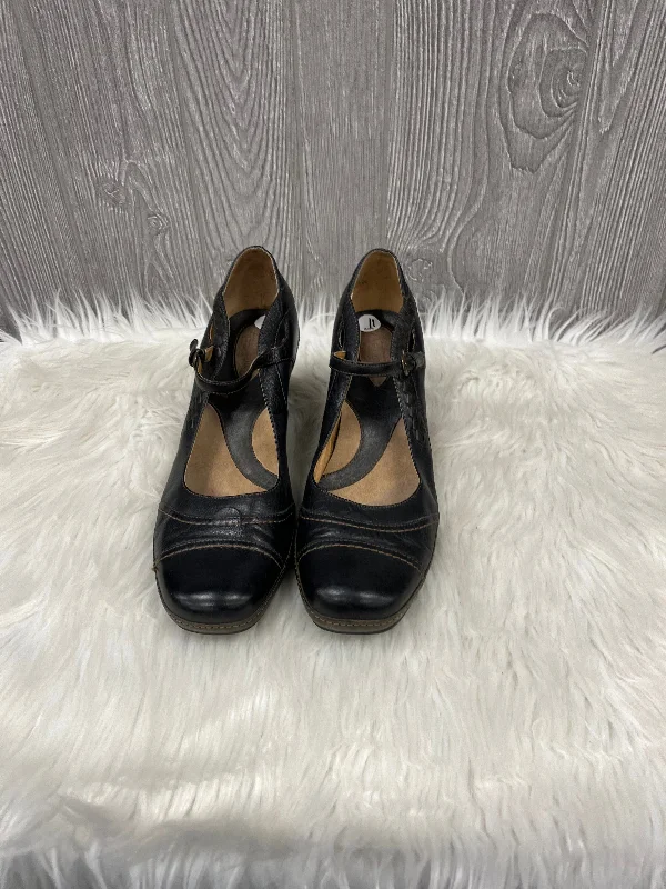 Sports High Waist Style Shoes Heels Stiletto By Clarks In Black, Size: 11