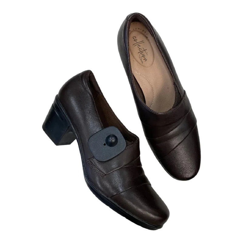 Playful Style Shoes Heels Block By Clarks In Brown, Size: 7.5