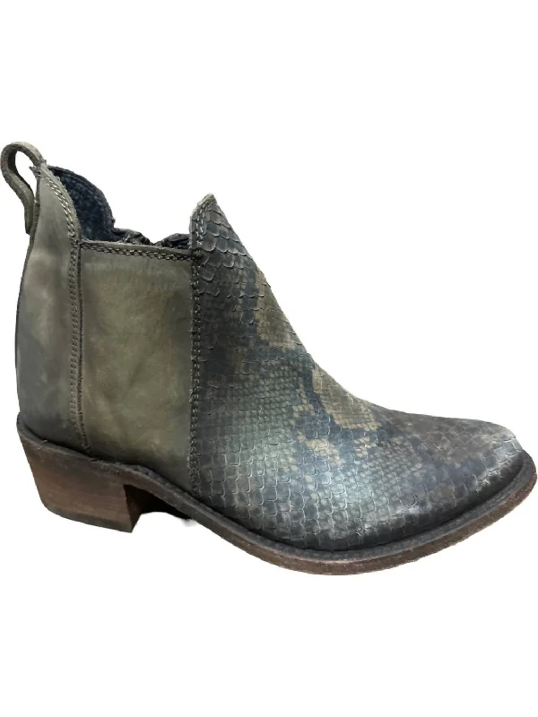 Elegant And Lazy Women's Elsa Python Skin Boots In Brown