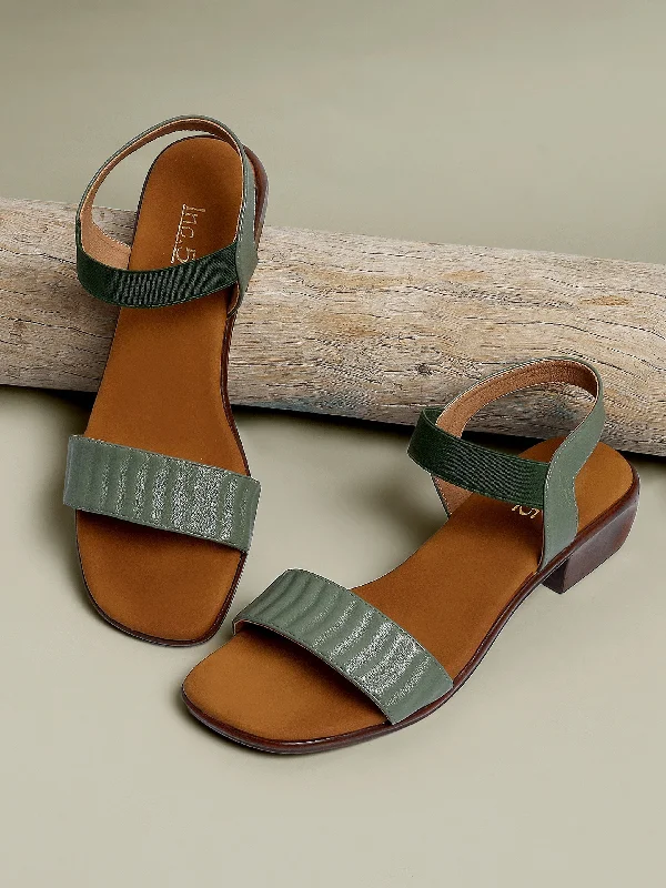 Noble Temperament Women Green Solid Block Heels