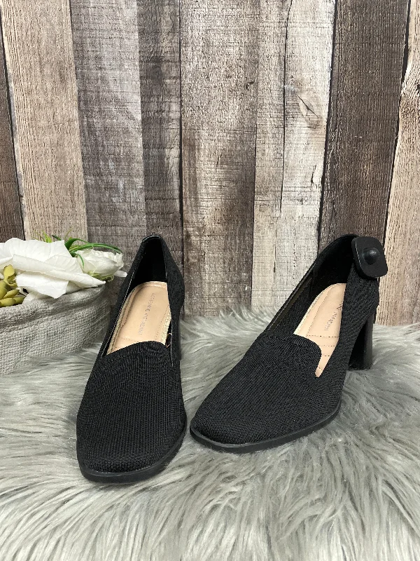 Sports Fitness Style Shoes Heels Block By Adrienne Vittadini In Black, Size: 7