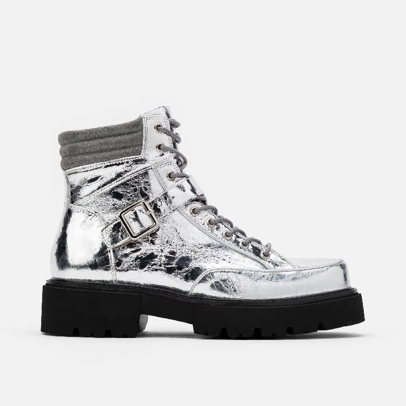 Sports Functional Style Ms. Atlas Chrome Patent Leather Strap Boots