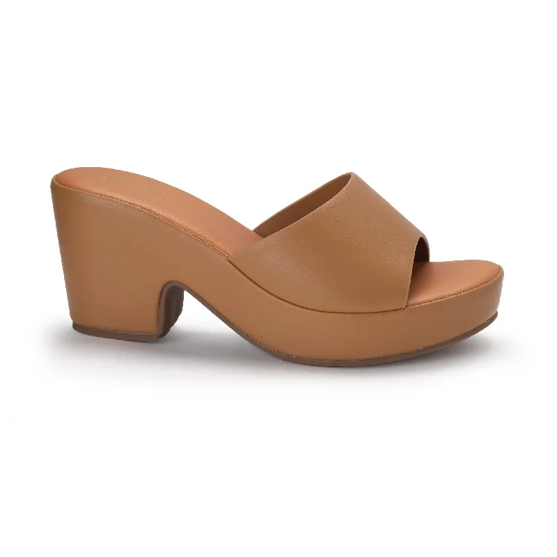 Stand-up collar design BATA Women Block Heels Blair 661X525