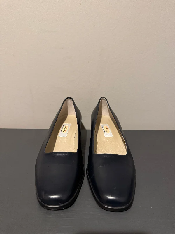 Knitted Design Shoes Heels Block By Talbots In Navy, Size: 7