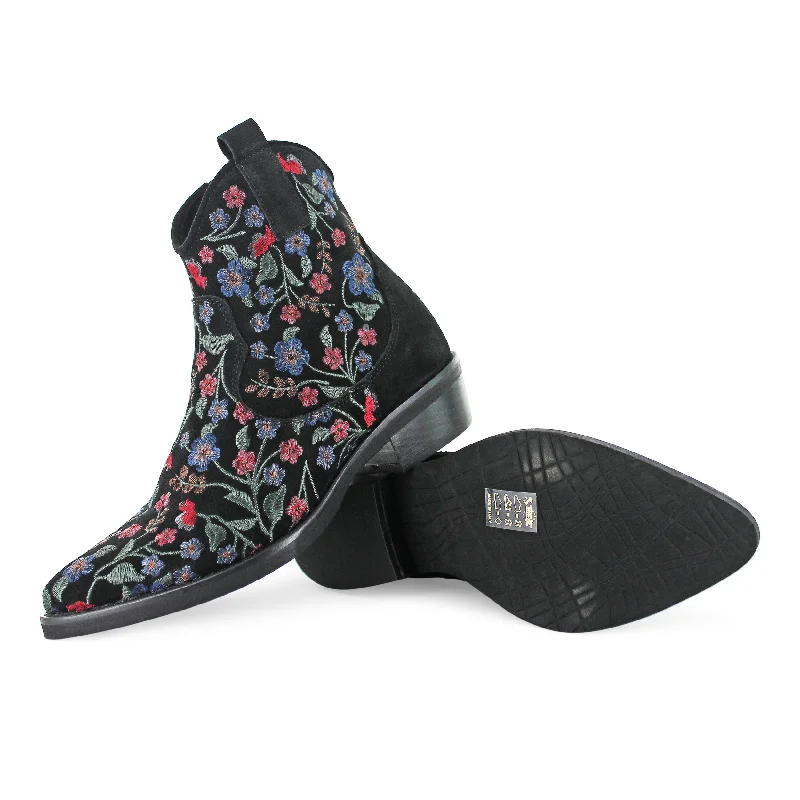 Street Style 374Z15 - Black Floral Suede Cowboy
