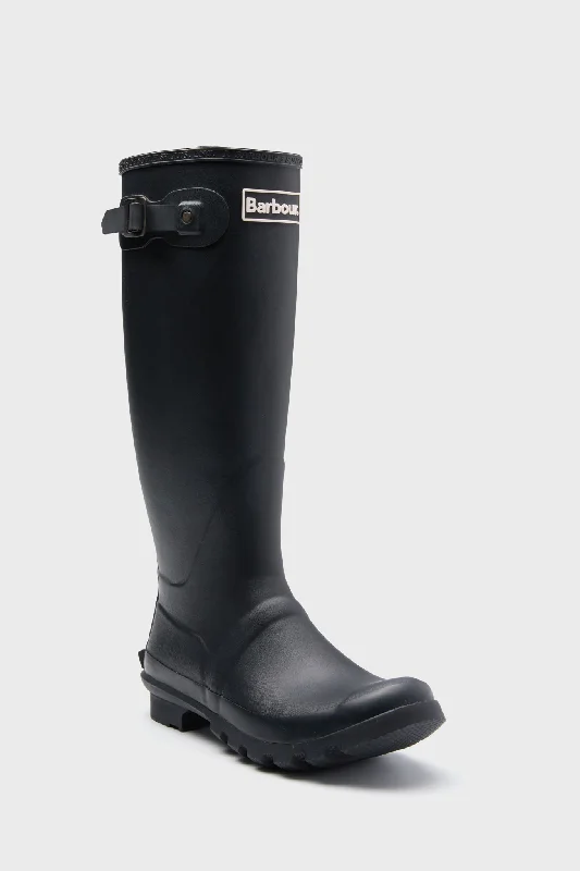 Street Style Suit Black Bede Boots