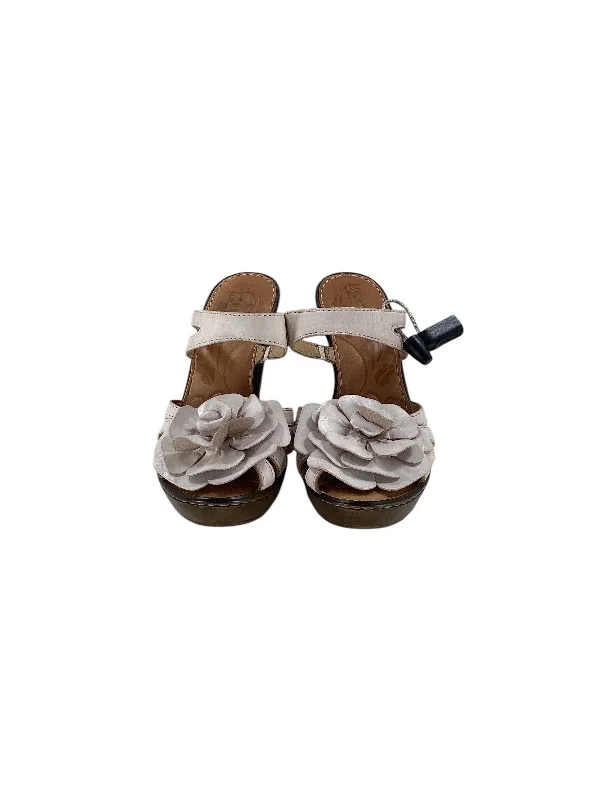 Sports Yoga Style Shoes Heels Block By Born In White, Size: 6