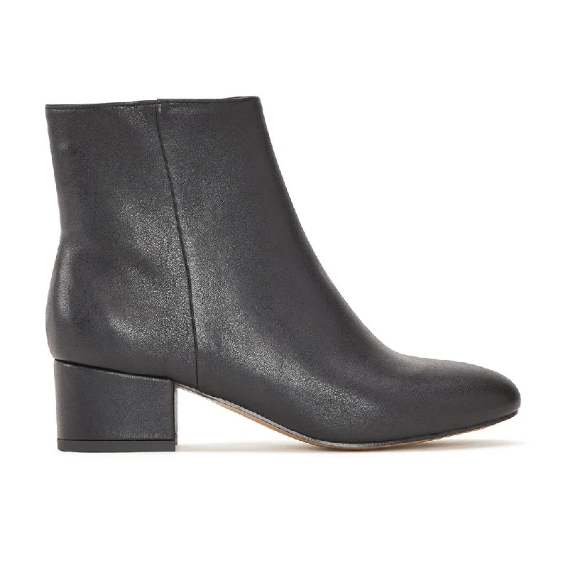 Fashionable and casual Brima II