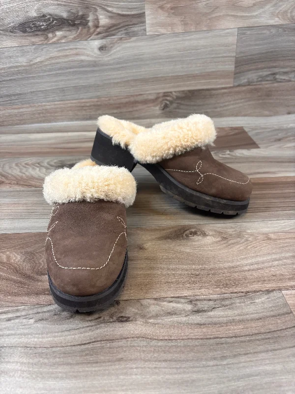 Casual And Versatile Shoes Heels Block By Ugg In Brown, Size: 7