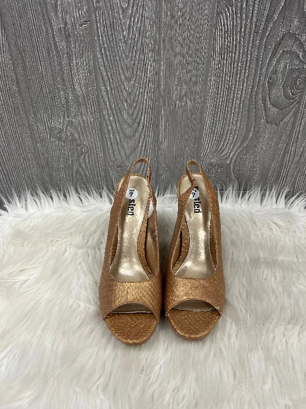 Sports outdoor style Shoes Heels Stiletto By Unlisted In Rose Gold, Size: 9