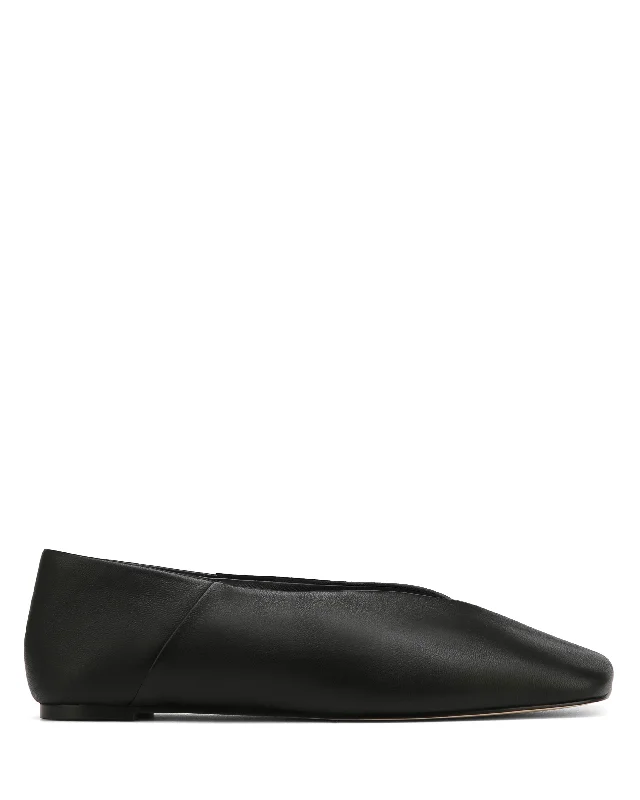 Warm Winter Series Julie Black Sheep/Suede