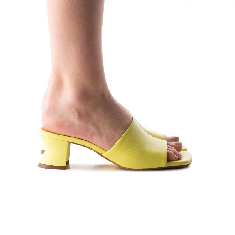 Floral Prints Pico Yellow Leather