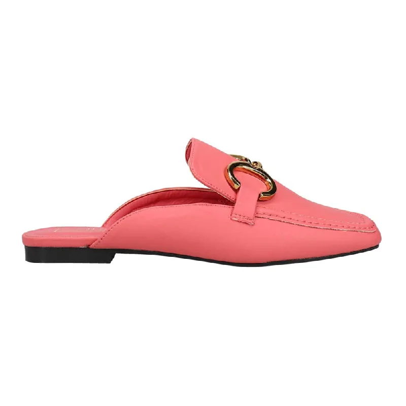 Avant-garde trend Andromeda Mules