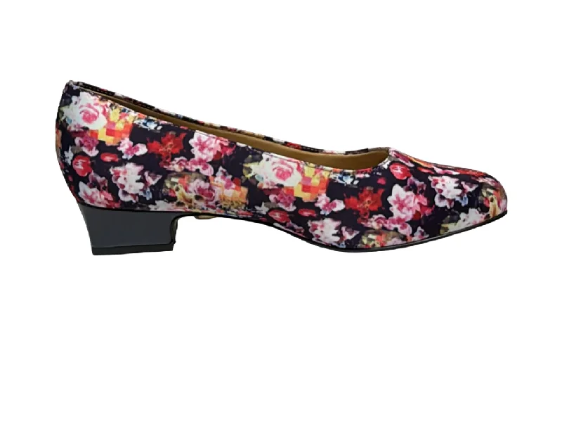 Simple Solid Color Trotters Women's Floral Pumps Sandals