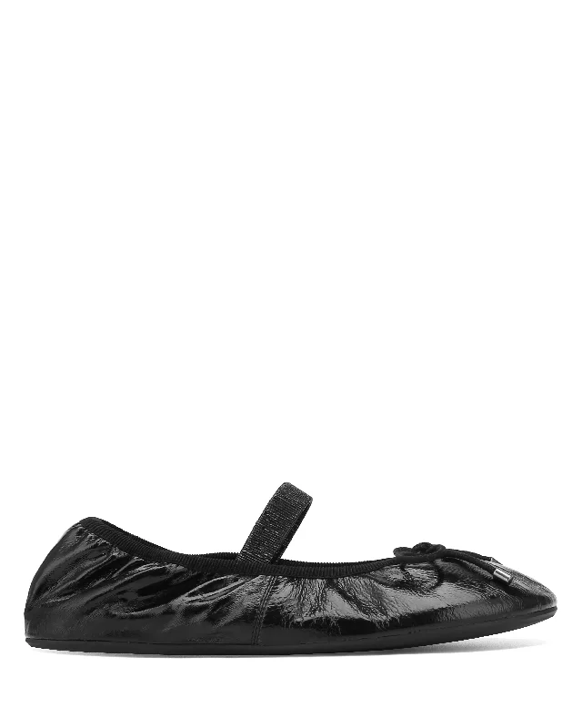 Casual And Versatile Pia Crinkle Sheep Leather Black