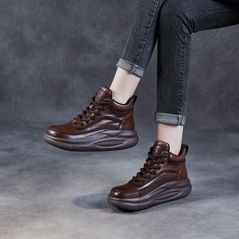 Design sense Women Retro Leather High-Top Thick Soled Casual Shoes