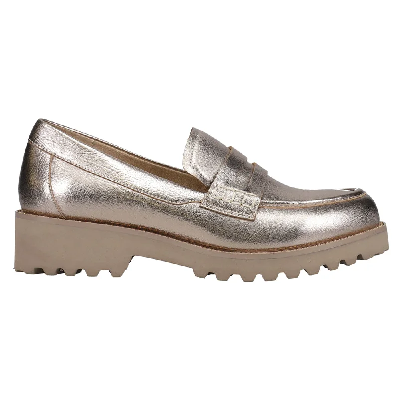 Stunning Fashion Zayna Metallic Loafers