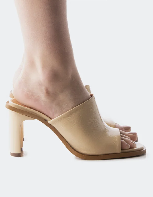 Sports Cool Corvo Nude Leather