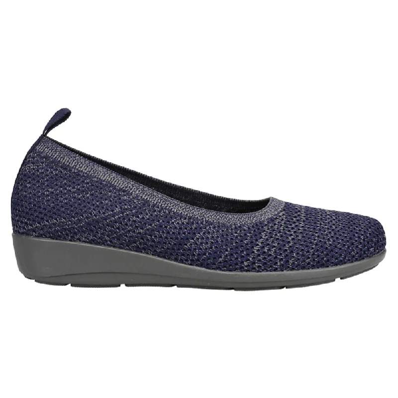 Casual Street Yen Ballet Flats