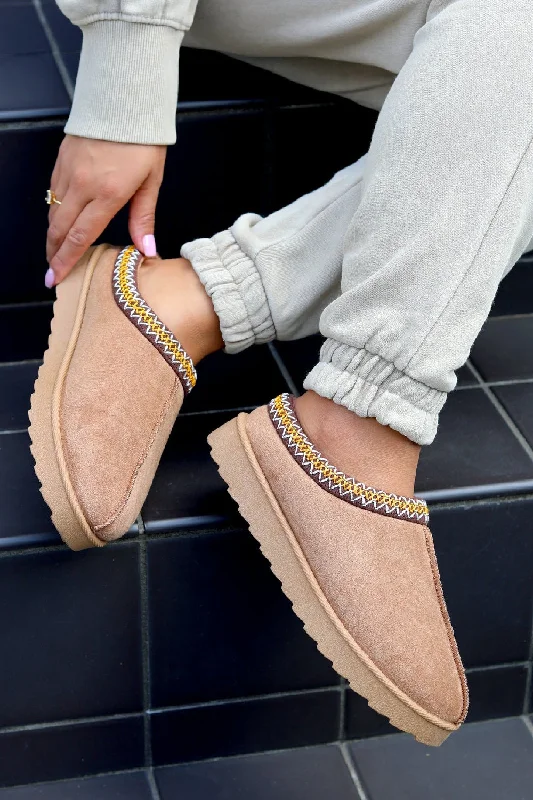 Designer Style CAMEL FAUX SUEDE EMBROIDED AZTEC DETAIL COZY FLUFFY SLIPPERS BOOTS BOOTIES