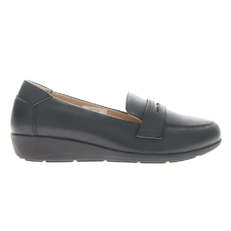 Black And White Style Yetta Slip On Flats