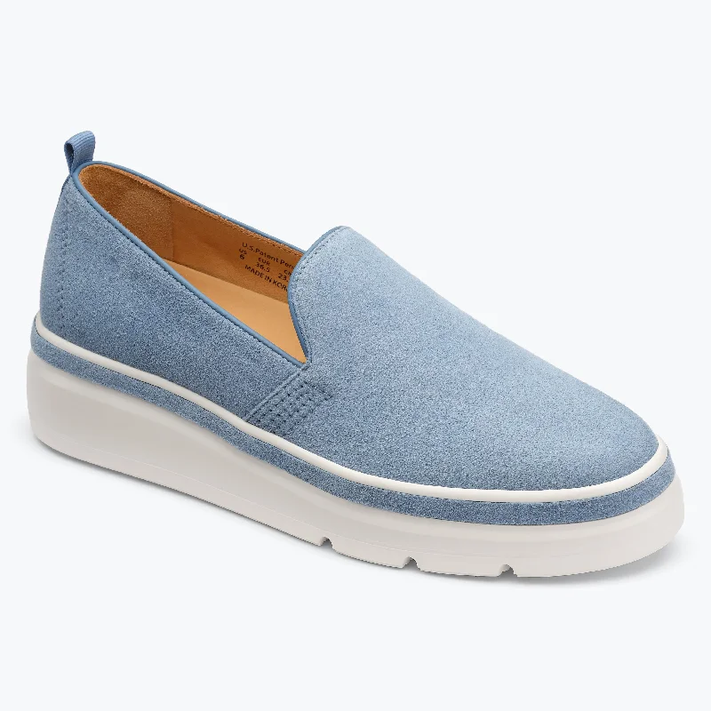 Fashionable and versatile Sutton Suede Sneaker - Lagoon Blue
