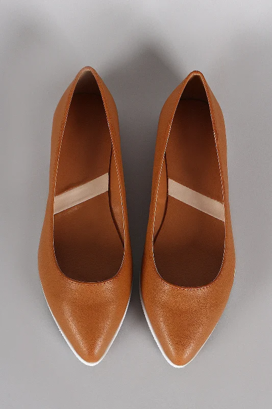Ultra-lightweight Pointy Toe Contrast Sole Slip On Loafer Flat